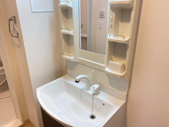 モデルナⅡ 洗髪洗面化粧台