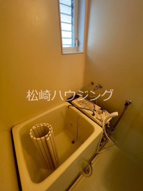 ホワイトヴィラ2階 お風呂