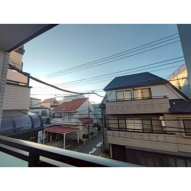 プレール・ドゥーク成増Ⅱ205号室 303からの眺め