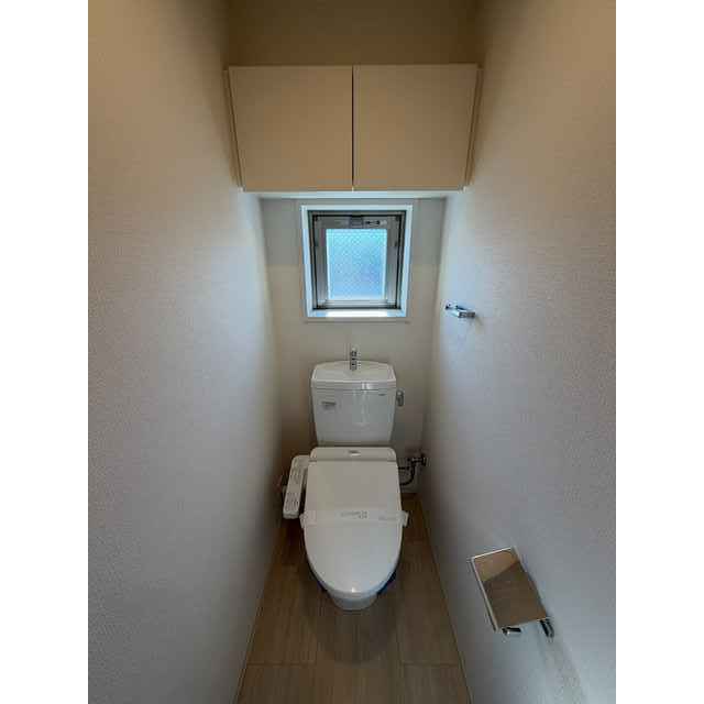 ティモーネプレミアム東十条702号室 トイレ