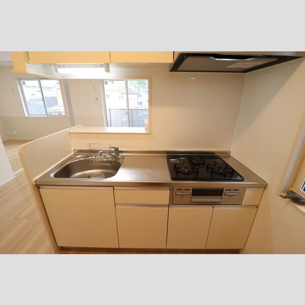 アマービレ　B棟 対面キッチン