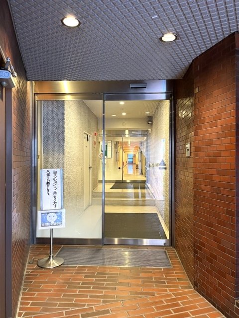 インペリアルお茶の水 エントランス