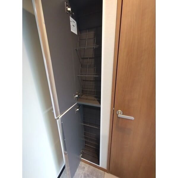 Ambition古千谷本町301号室 収納