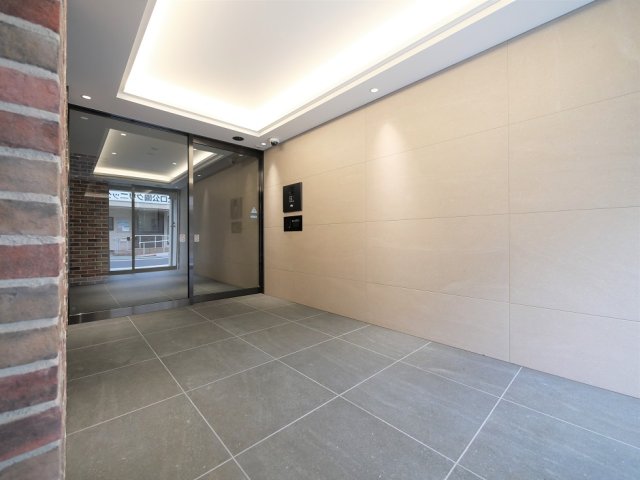 クレヴィスタ横浜大口4階 外観