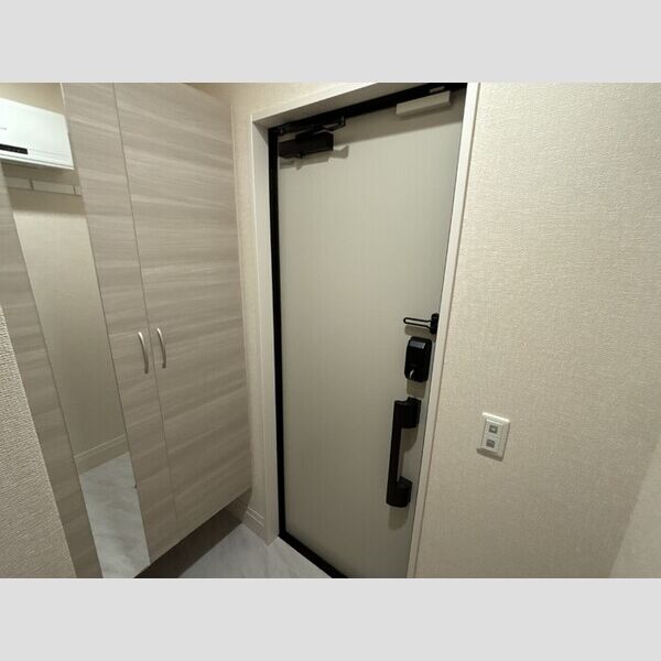 グリーンハウス 玄関