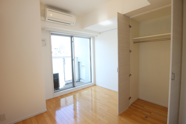 プラウドフラット森下201号室 収納