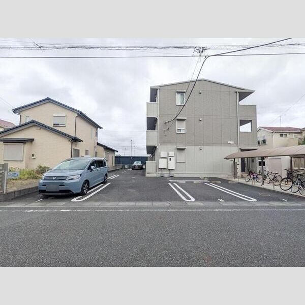 コンフォート 駐車場