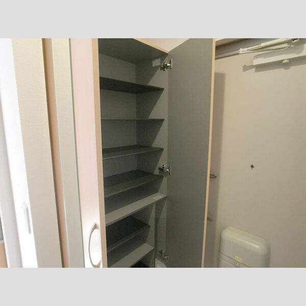 アビータ102号室 シューズボックス