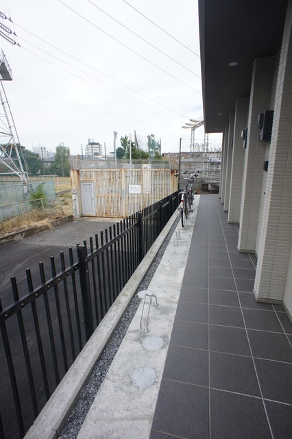 ルミエール・エタンセルｓｅｐｔ0103号室 駐輪スぺースも完備