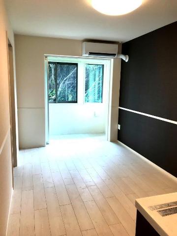 ケイ・フォレスト リビング