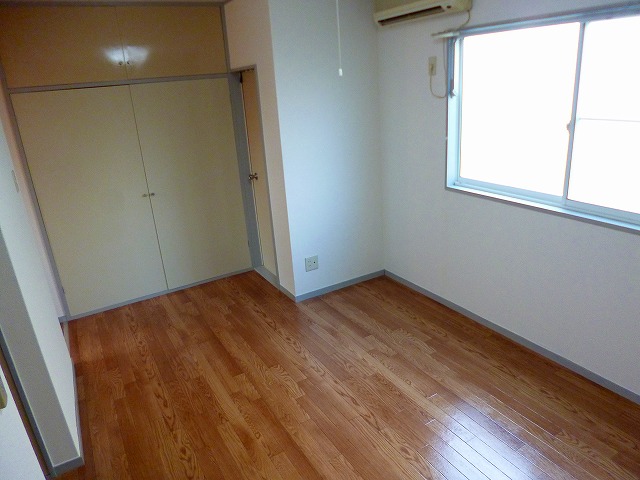 サザンウイング1階 部屋その他