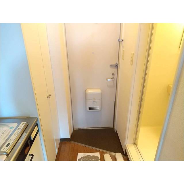 Kフレール 玄関