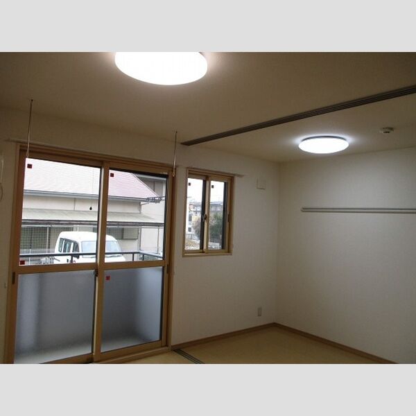 ベネツォーネ　E 照明2台付