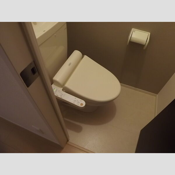 パル エリオット 温水洗浄暖房便座