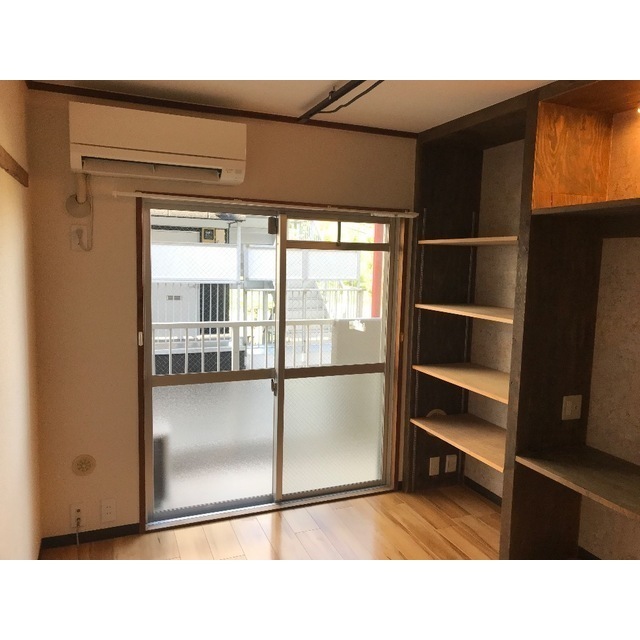 シャトール田口戸塚Ⅰ206号室 リビング