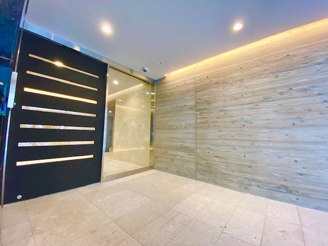 ラクラス四谷4階 エントランス