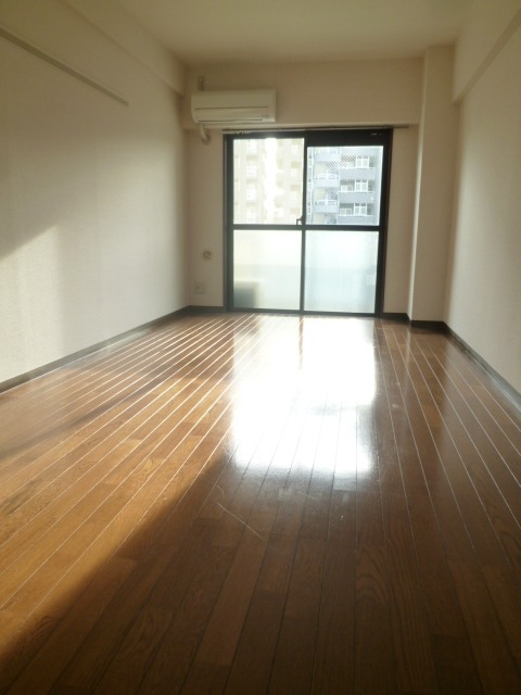 ロッソ・パステロ 居室