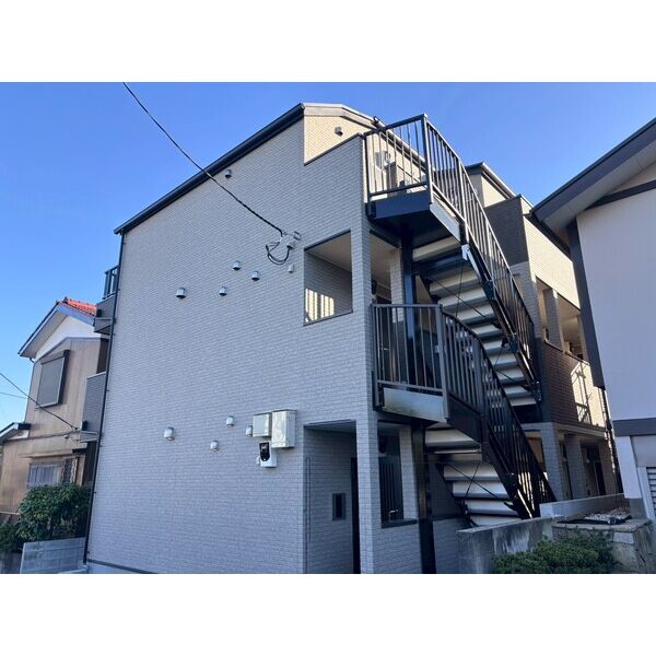 Ambition南栗原 外観