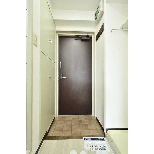 メゾン・ド・南大塚No.1 玄関