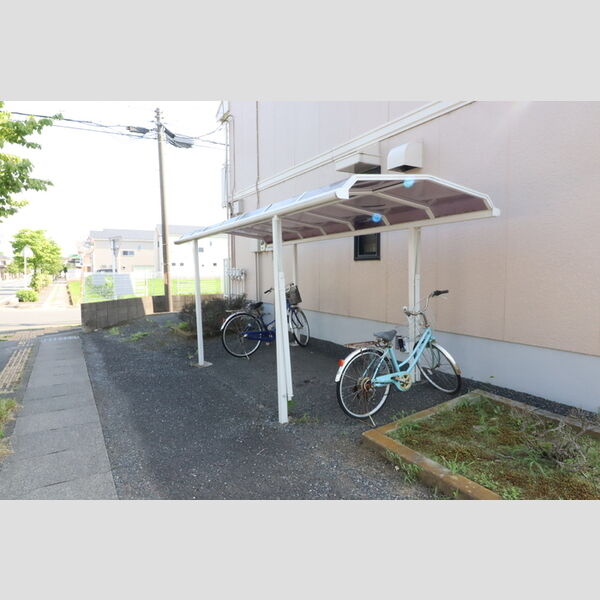 グランディオス久喜205号室 駐輪場