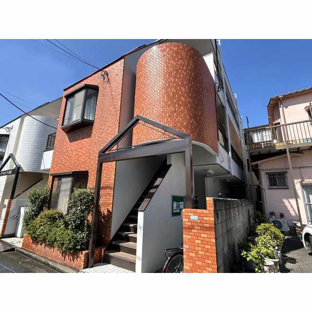 バチュラー蕨102号室 外観