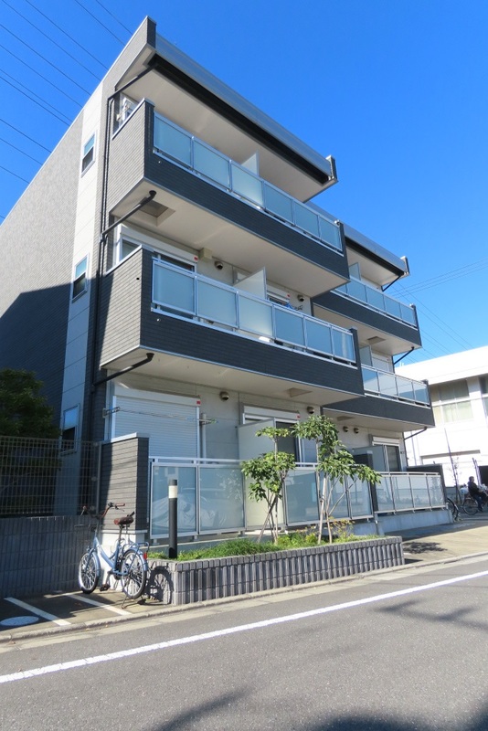 リブリ・クールドール2階 外観