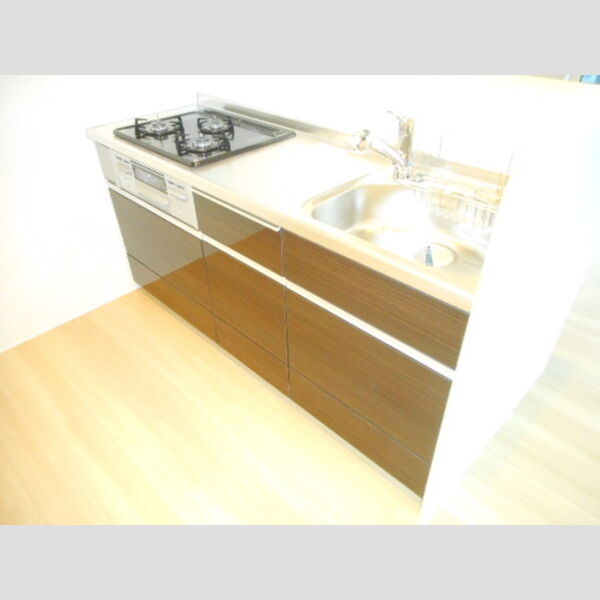 ルーチェ 対面式3口ガスコンロ付システムキッチン