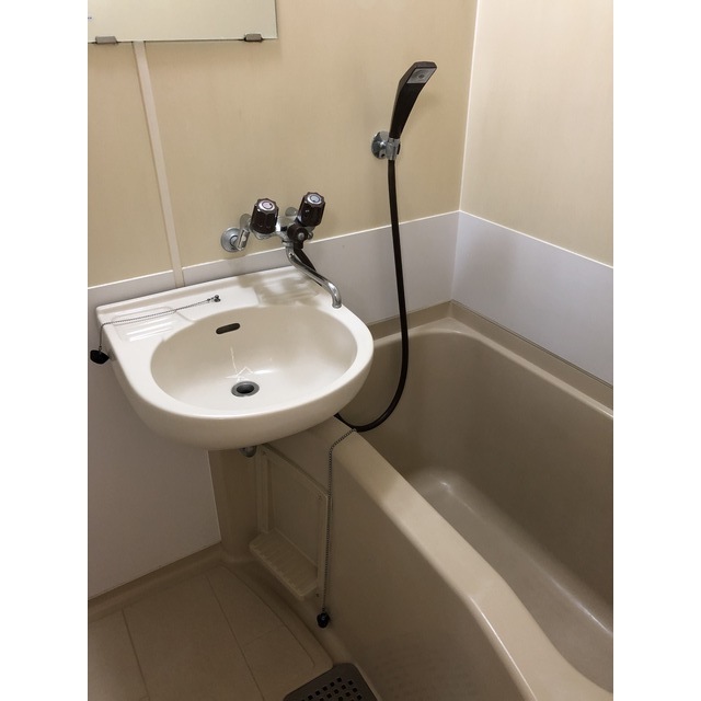 アーバンコート辻堂202号室 お風呂