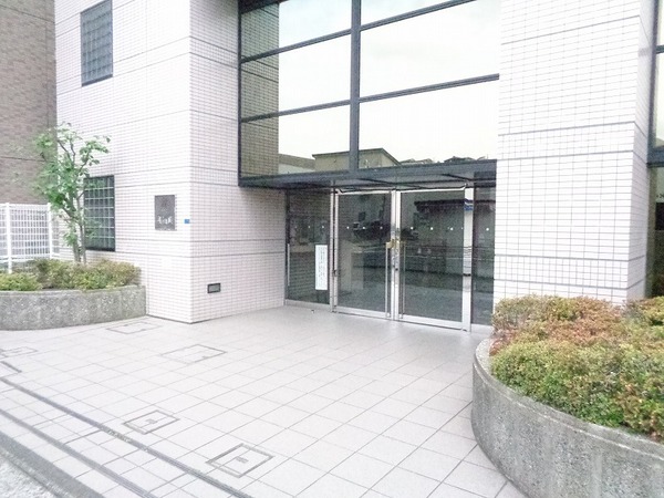 ルネ和田町 エントランス