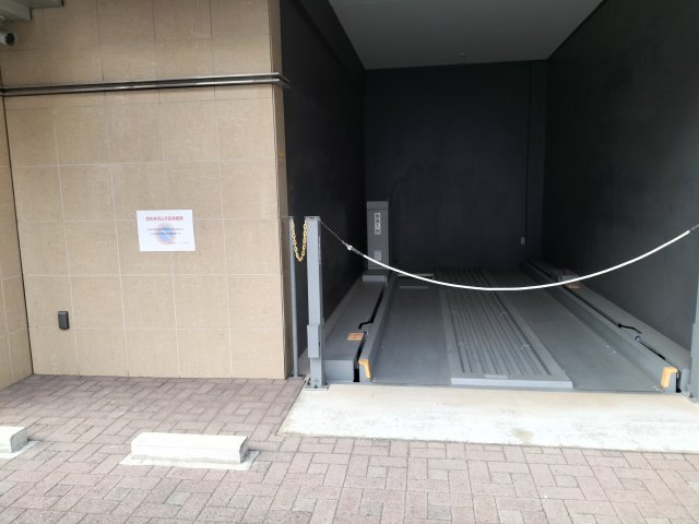 プラウドフラット富士見台 駐車場