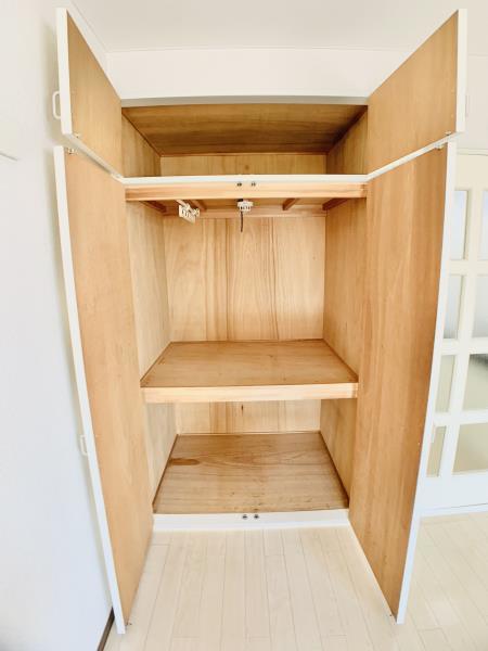 ＩＮＡＢＡビル リビング