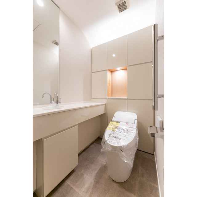 ナビューレ横浜タワーレジデンス23階 同建物別部屋の参考画像