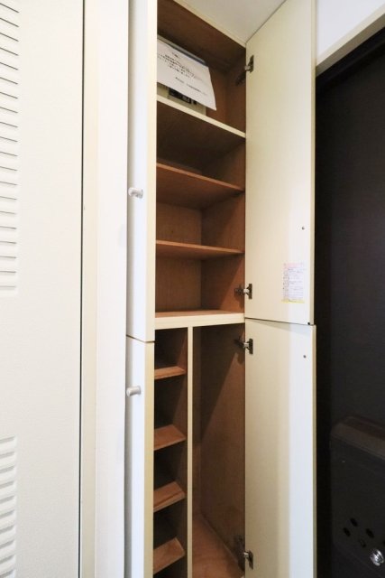 藤和シティコープ祖師谷1階 靴入