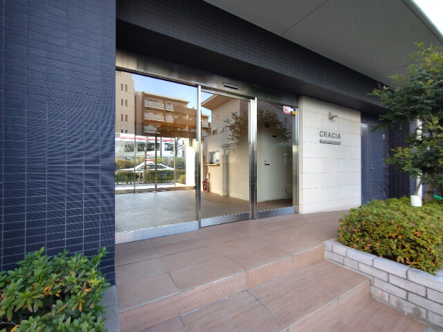 クレイシア世田谷船橋4階 エントランス