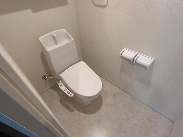 （仮称）柏市船戸　新築アパート シャワー付トイレ（イメージ）