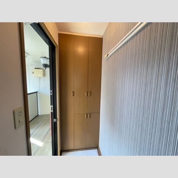 ボナールU 下駄箱