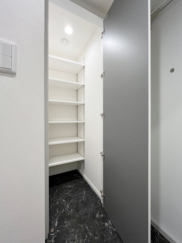 エルファーロ南麻布1階 部屋その他