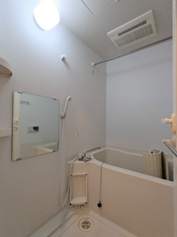 ガーデン萩中307号室 お風呂