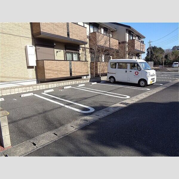 カルダモンリーフ 駐車場