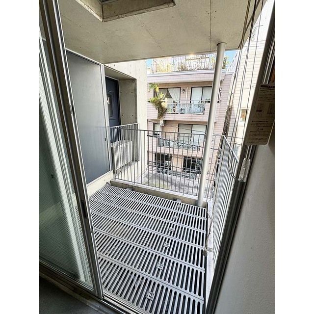 Common garden原宿北参道 内観