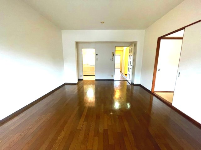 東船橋ガーデニア第３号棟 リビング