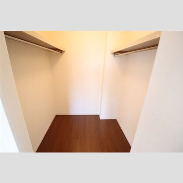 グリーンヴィラ カラビナ　N ウォークインクローゼット