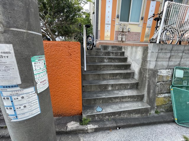 ステラ東寺尾105号室 エントランス