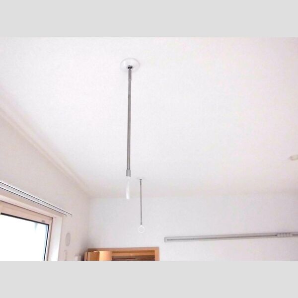 シュテルンハイム102号室 室内物干し