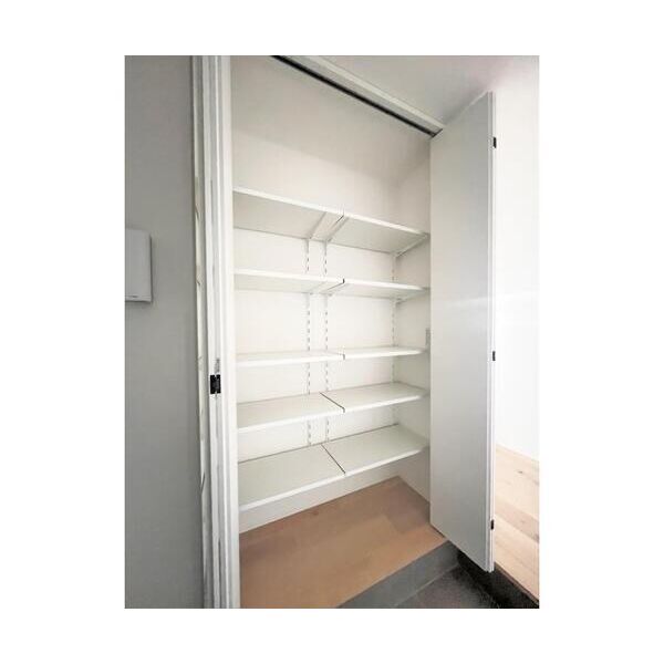 THE　TAKASUNA　KULTURCE103号室 同建物別部屋の参考画像