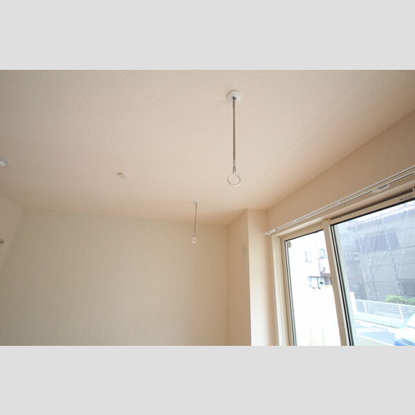 カルデア 室内物干しがあるので雨の日でも安心♪