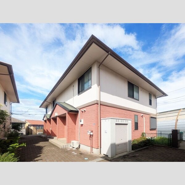 クローバーズヒル　B 建物外観