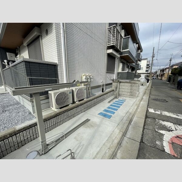 Noble Palais 針ヶ谷201号室 駐輪場