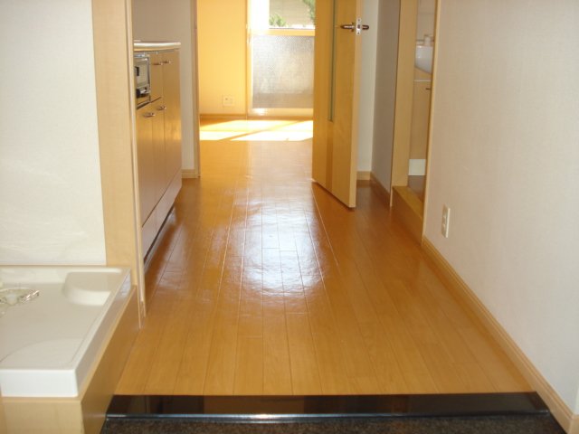 スモールウィン 玄関・廊下