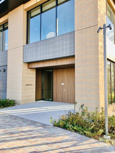 Ｂｒｉｌｌｉａ　聖蹟桜ヶ丘　ＢＬＯＯＭＩＮＧ　ＴＥＲＲＡＣＥ4階 エントランス